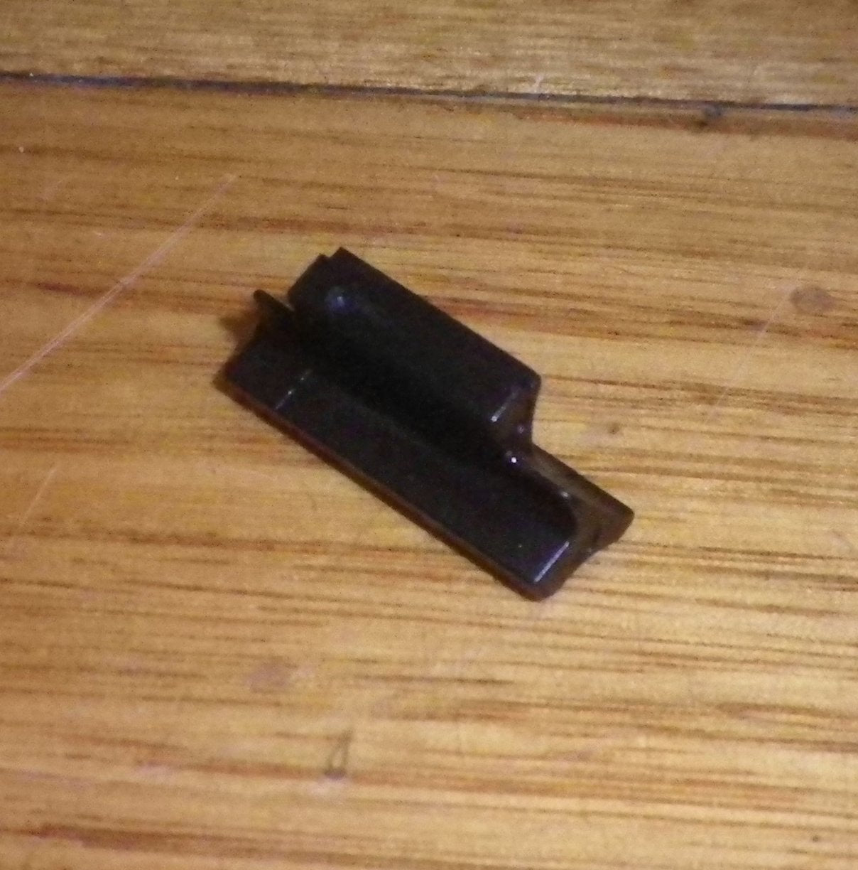 Smeg FAB50R Fridge Door Hinge Interlock - Part # 768251126