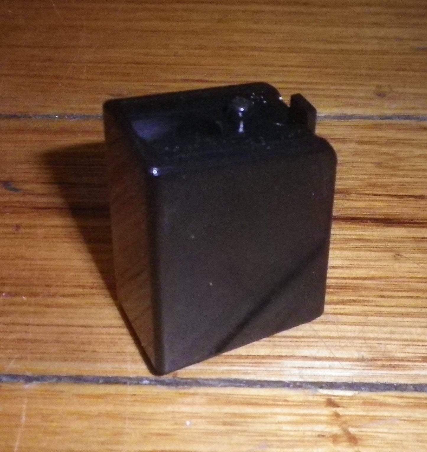 Electrolux EVE616SC, EVEP614BB Oven Handle End Support - Part No. 85802710013647