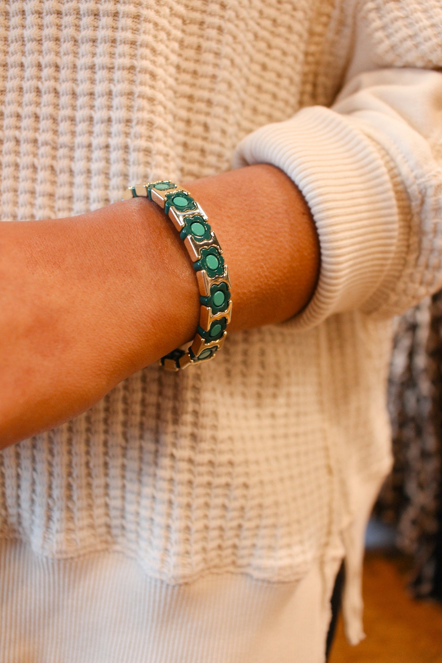 Jada Flower Bracelet