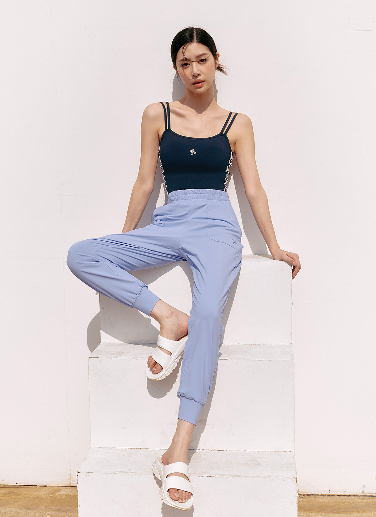 [Only New Member]Medium Feather In-Band Jogger Pants
