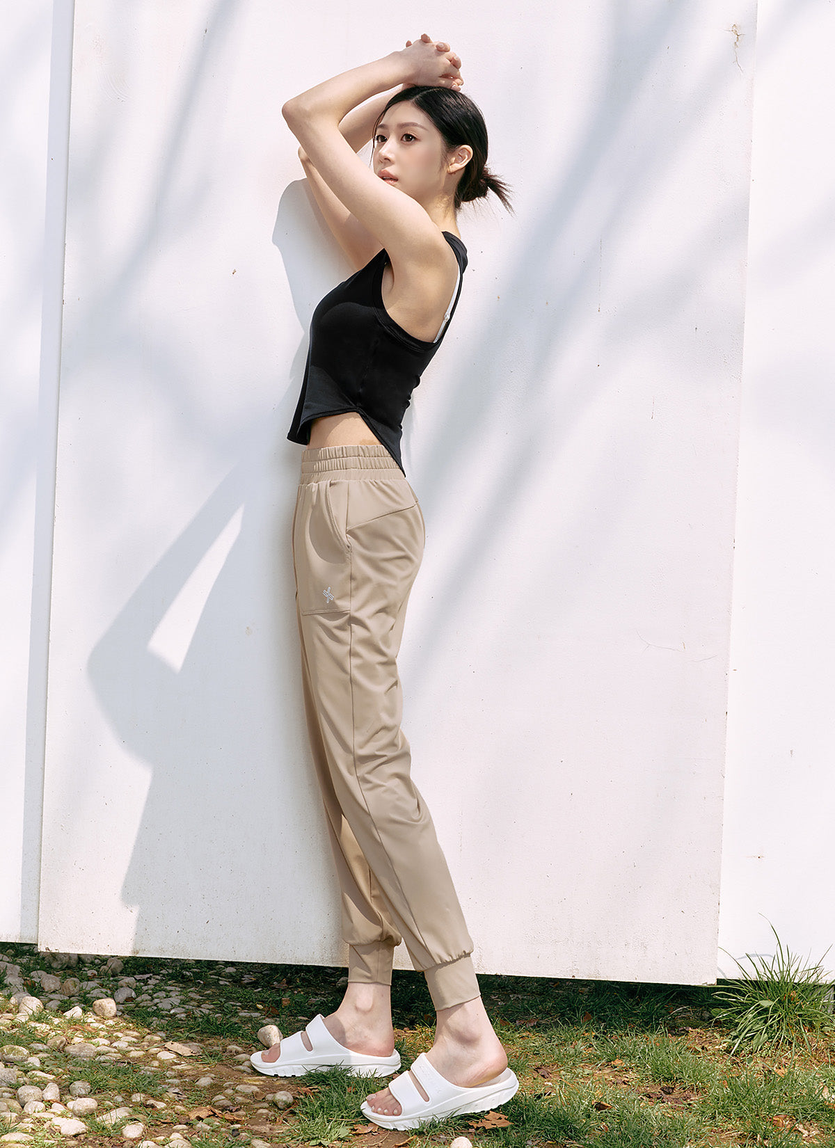 [Only New Member]Medium Feather In-Band Jogger Pants