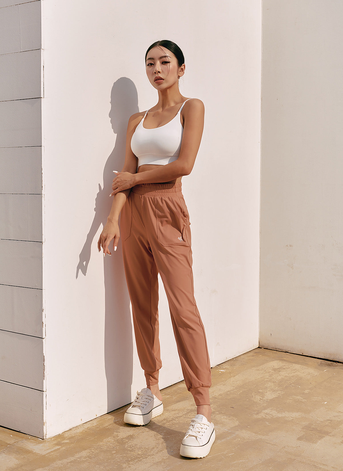 [Only New Member]Medium Feather In-Band Jogger Pants