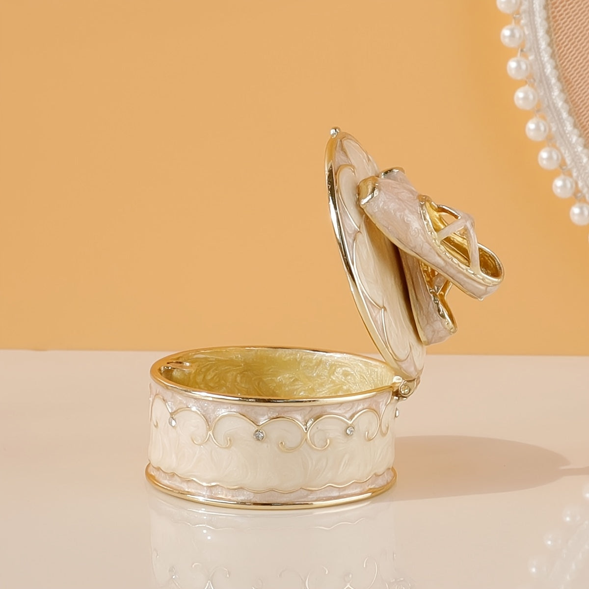 Vintage Style Enamelled Metal Ballet Shoes Trinket Box - RSX7