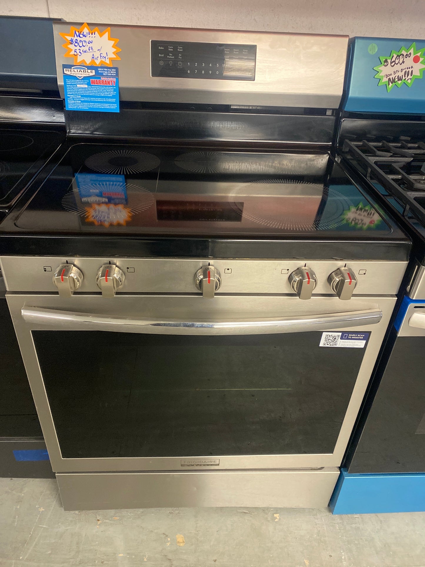 New!! Frigidaire 5 Burner Glass Top Electric Convection Range