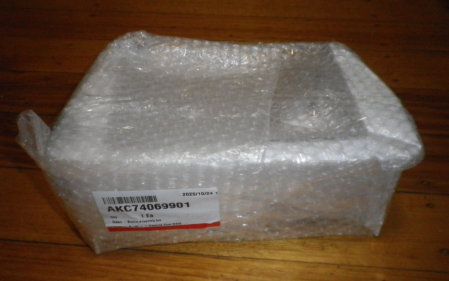 Genuine LG GS-B600PL Fridge Ice Cube Collection Tray - Part # AKC74069901