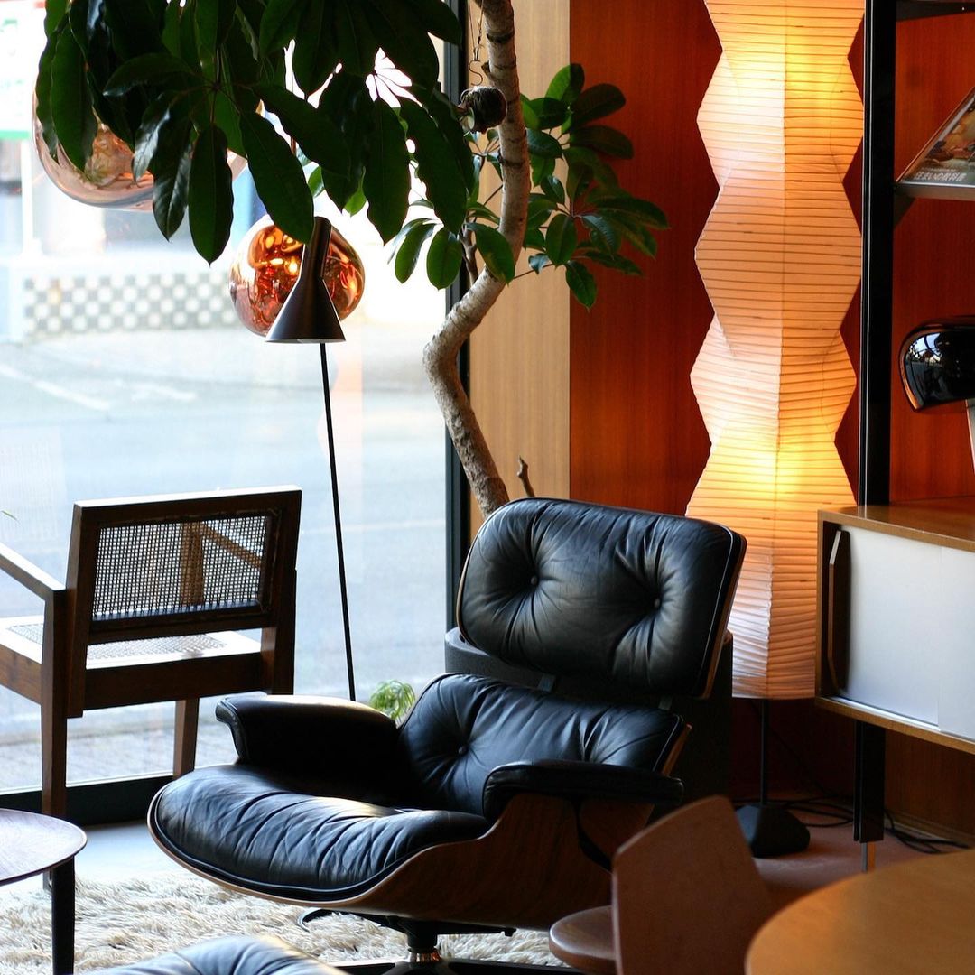 Rice Paper Floor Lamp With Tripod Stand