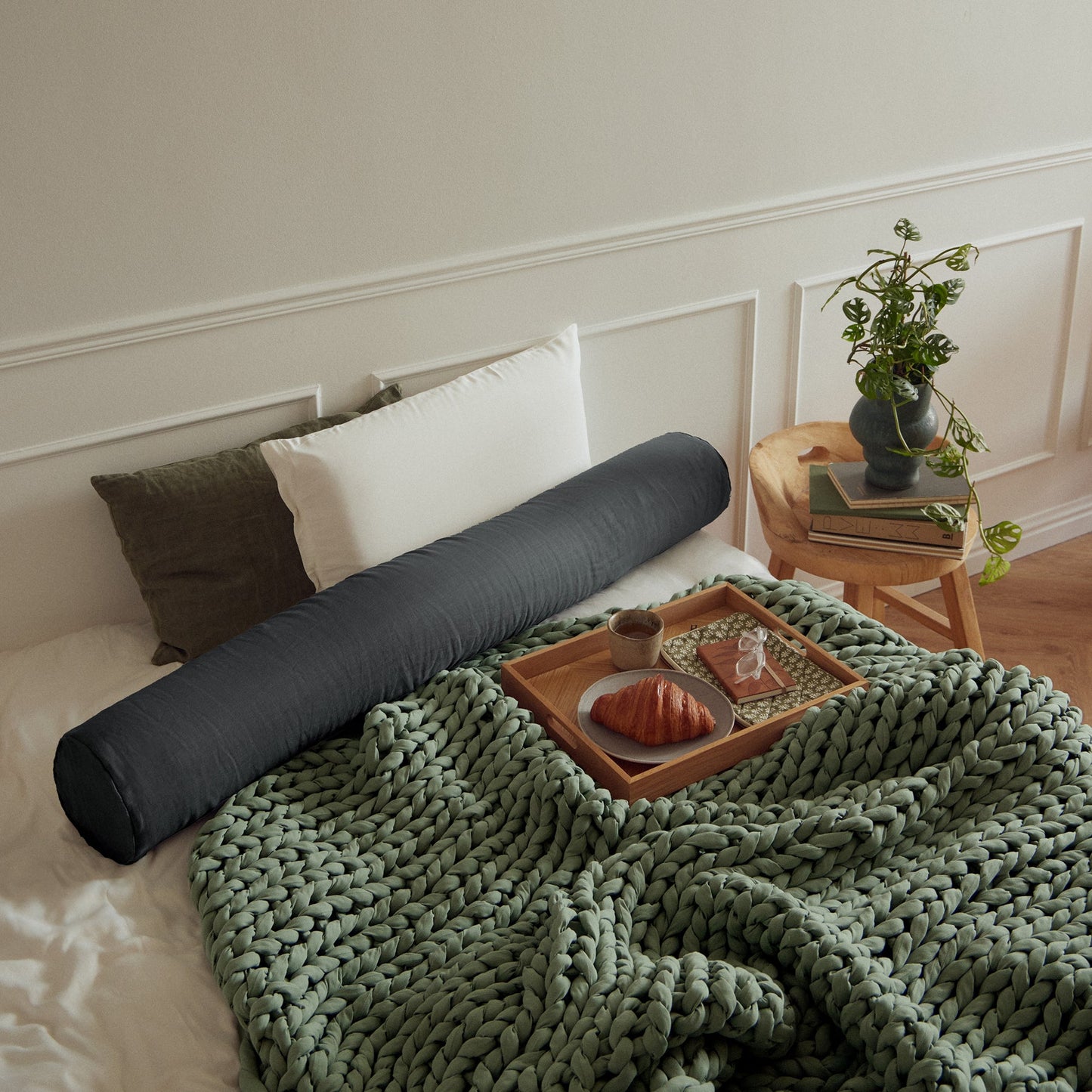 Cuddler Cover