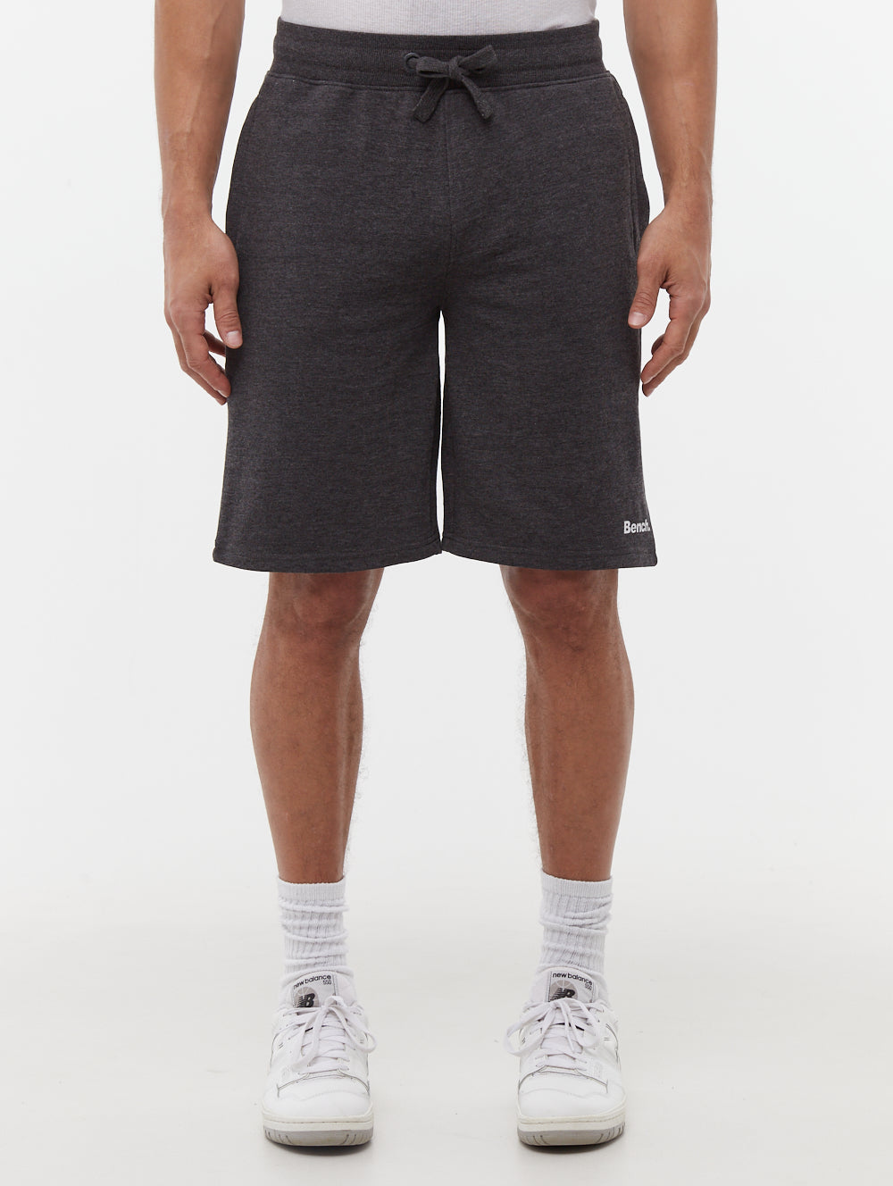Vetral Emblem Shorts  -Grey