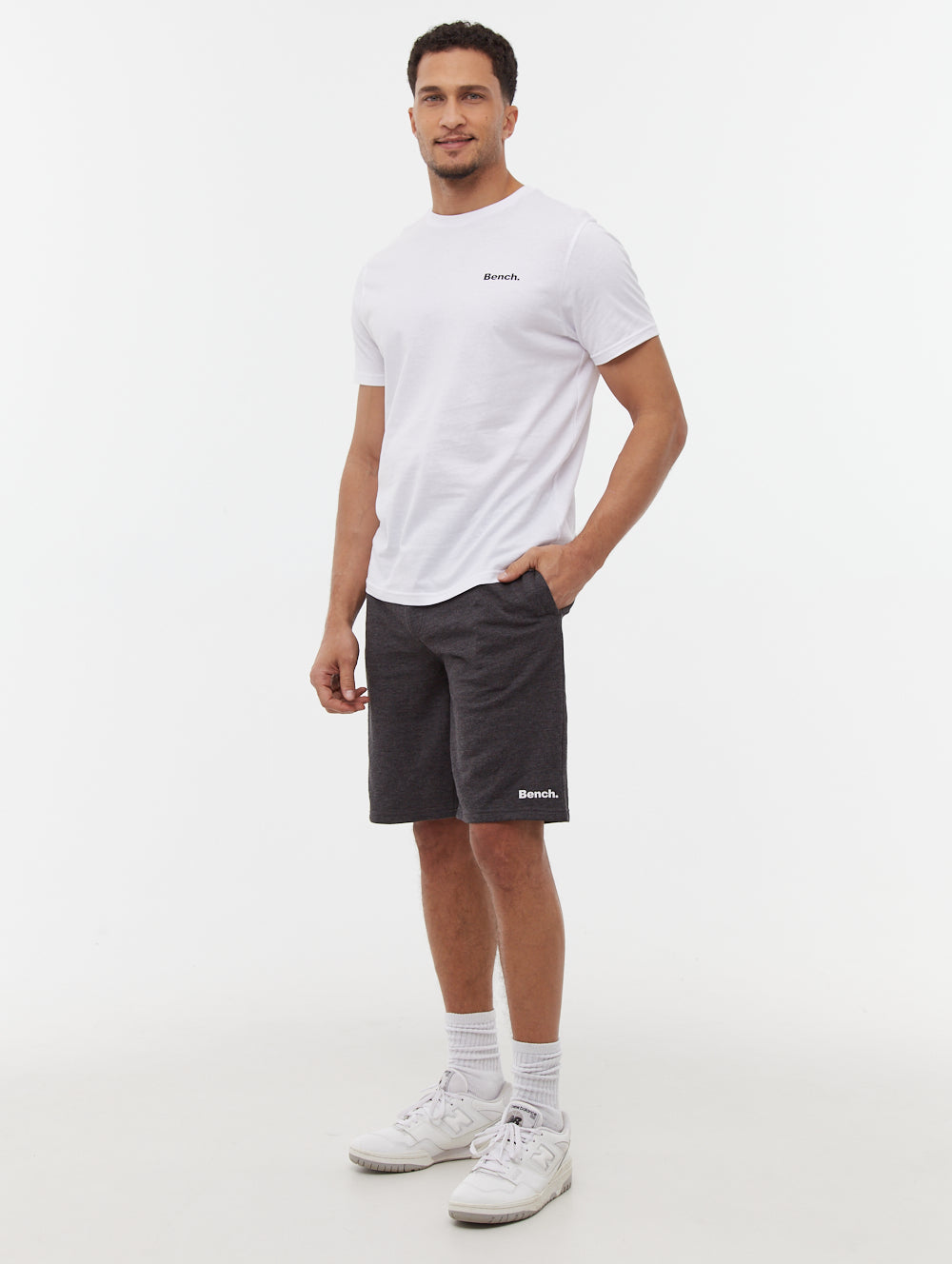 Vetral Emblem Shorts  -Grey