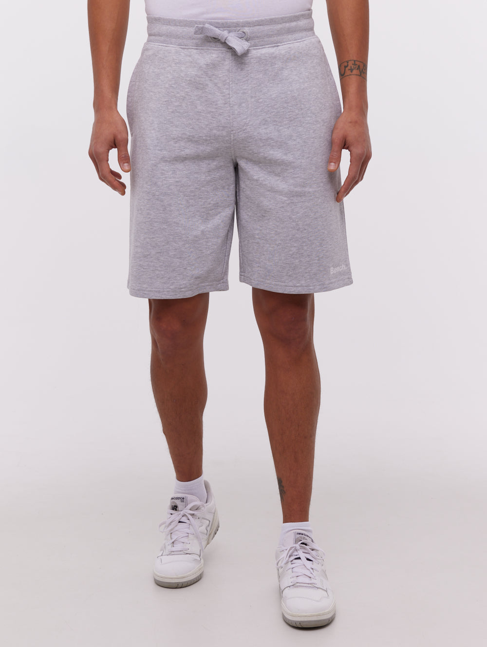 Vetral Emblem Shorts - Grey