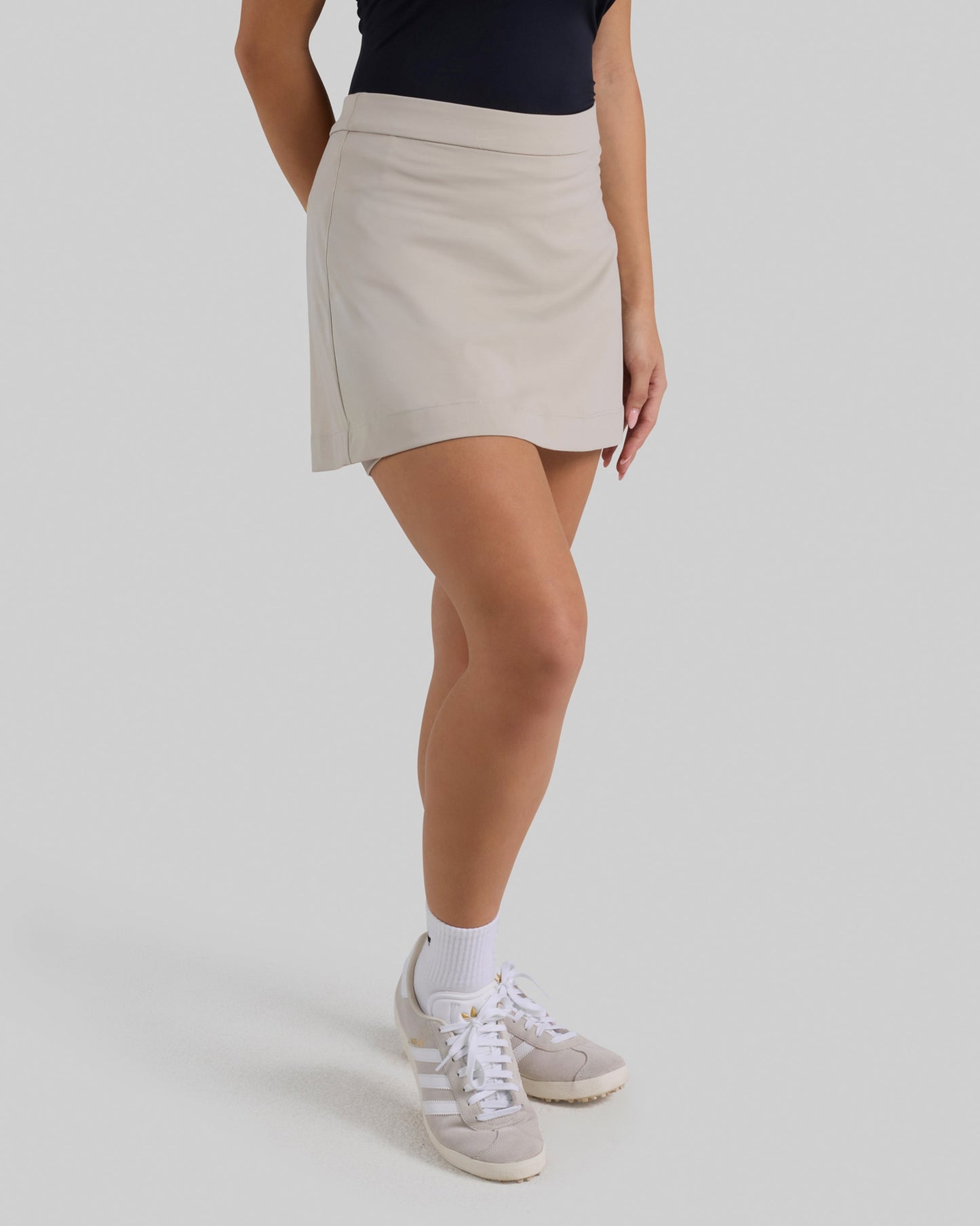 Blade Skort - Dove