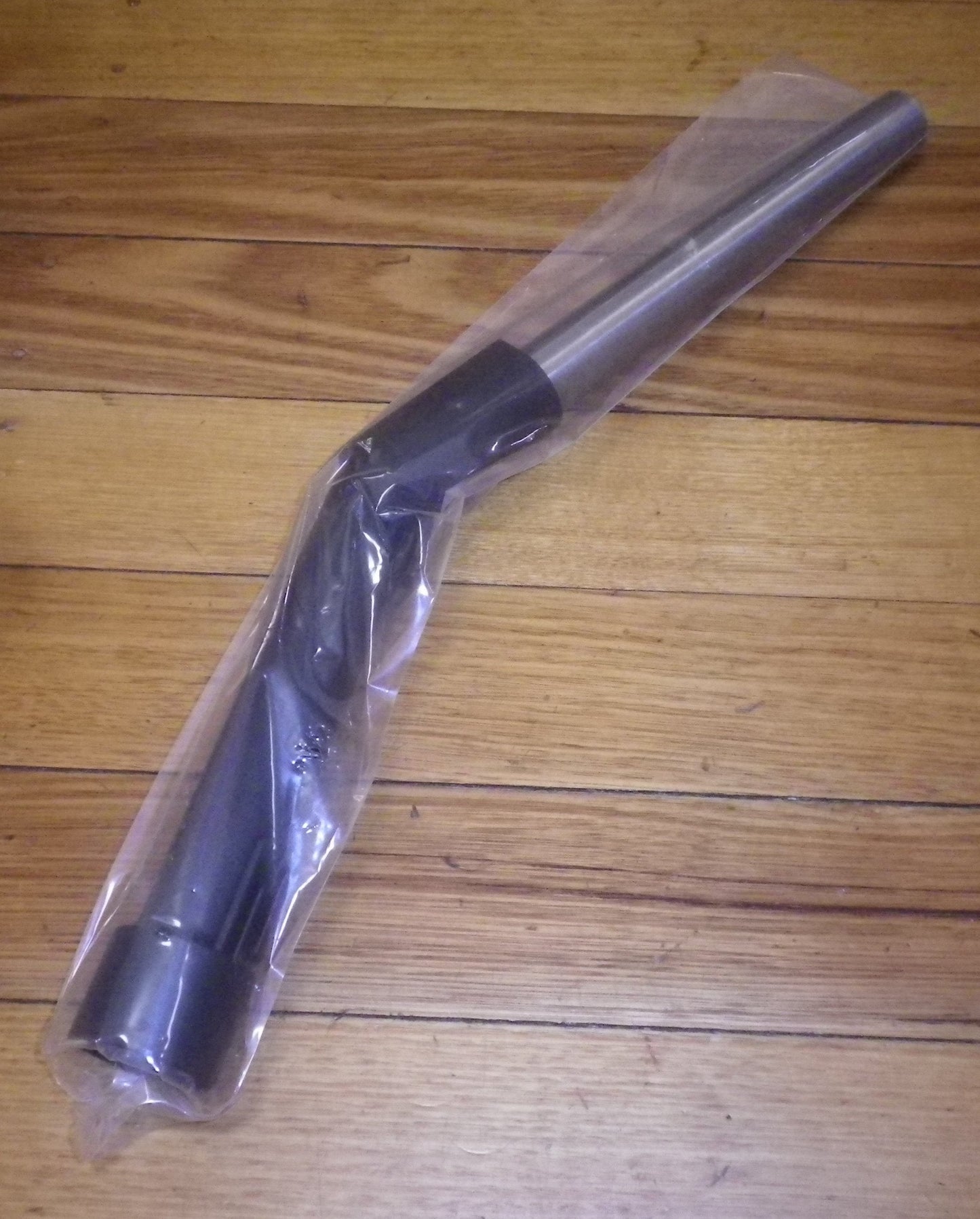 Electrolux, Volta 32mm Universal Long Vacuum Hose Bent End Handle - Part # BPBLUX