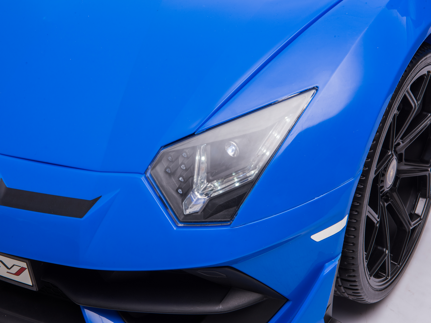 Magic Cars 2 Seater Lamborghini Aventador RC Ride On Car For Children Wireless Parental Control