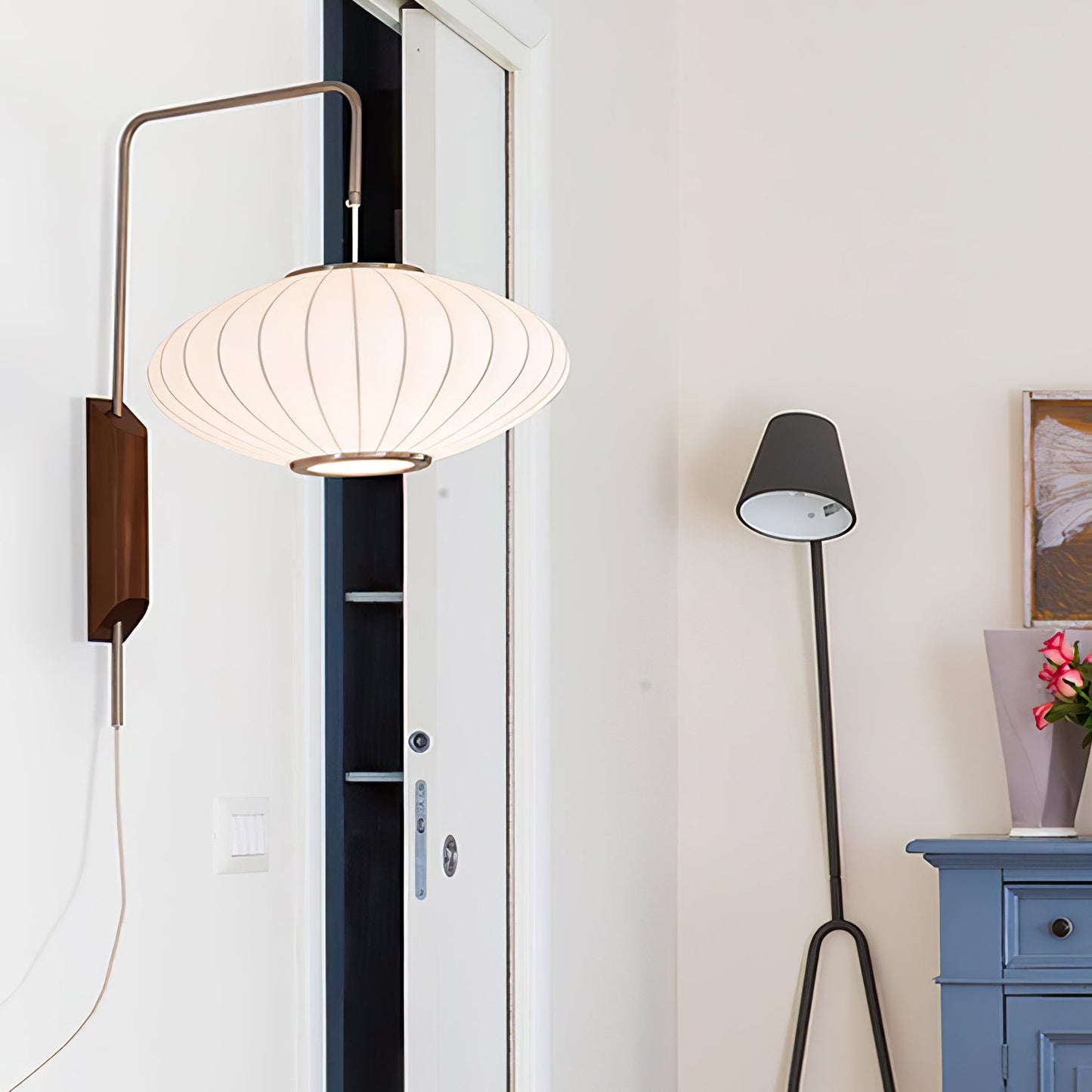 Ribbed Oval Wall Sconce With Pull Chain And Curved Arm