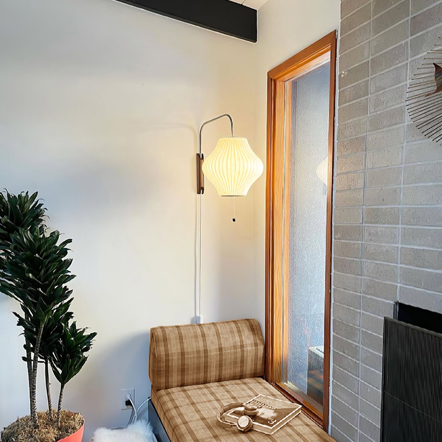 Ribbed Oval Wall Sconce With Pull Chain And Curved Arm