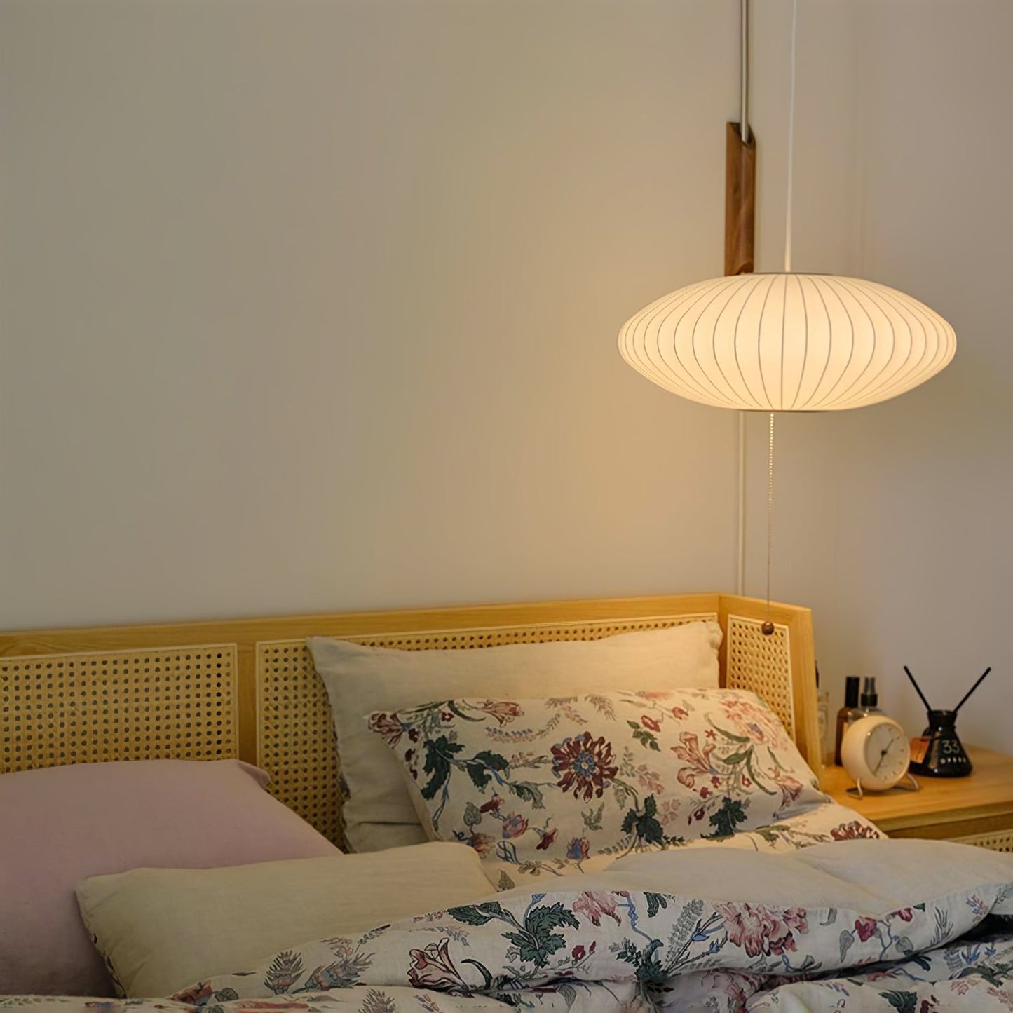 Ribbed Oval Wall Sconce With Pull Chain And Curved Arm