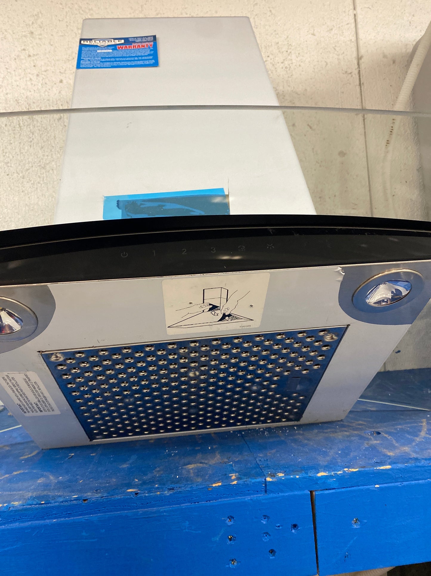 Elica 30” Wall Mount Stainless Steel Range Hood
