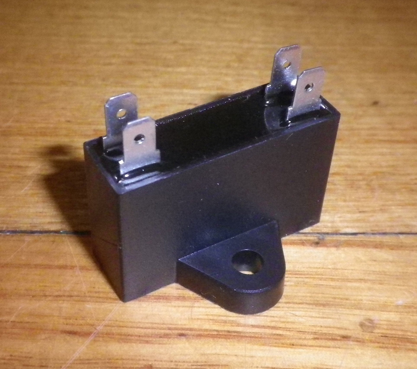1.5uF 450Volt Motor Start/Run Capacitor - Part # CAC001.5