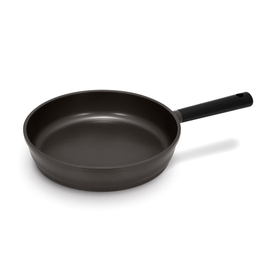 [New] 11 in Kyndell Nonstick Ceramic Frying Pan, Induction Compatible (CFP-B2810HGB)