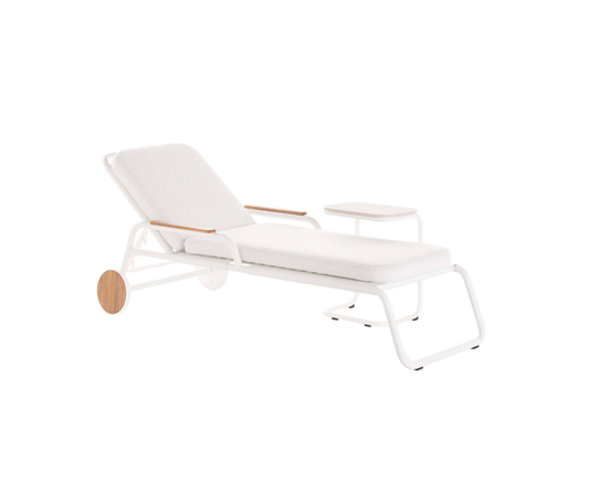 Capa Chaise Lounge