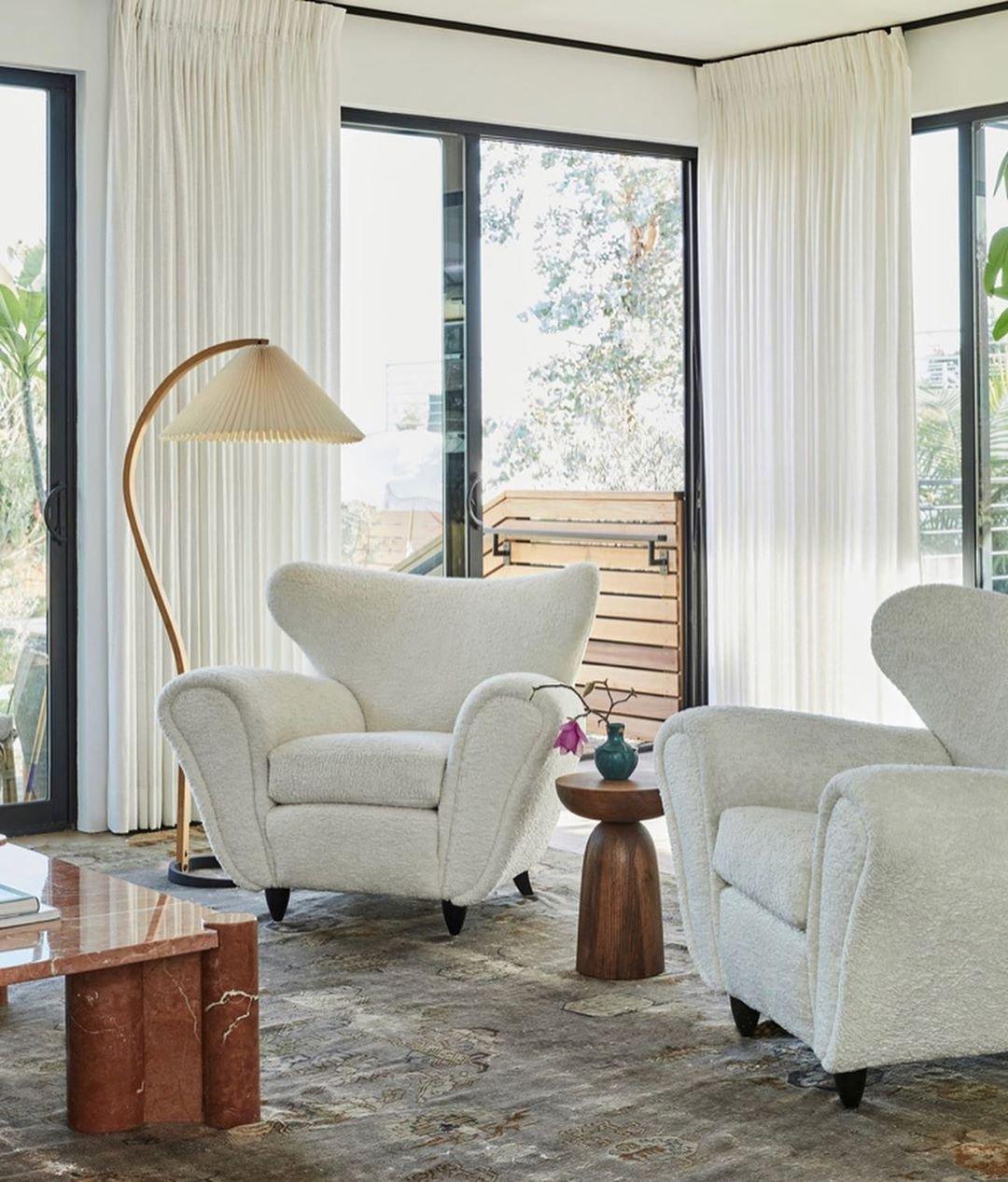 Curved Wooden Floor Lamp With Pleated Shade