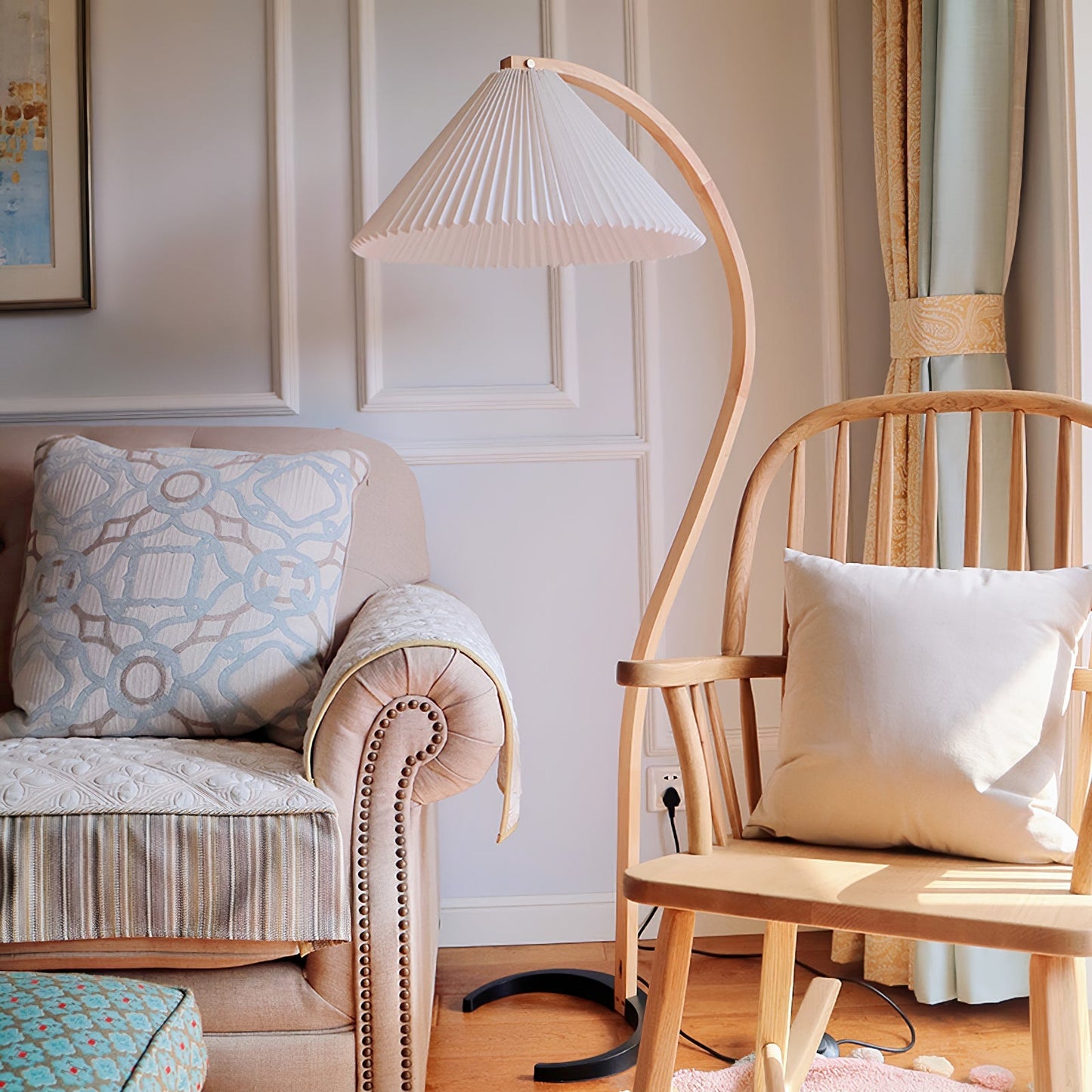 Curved Wooden Floor Lamp With Pleated Shade