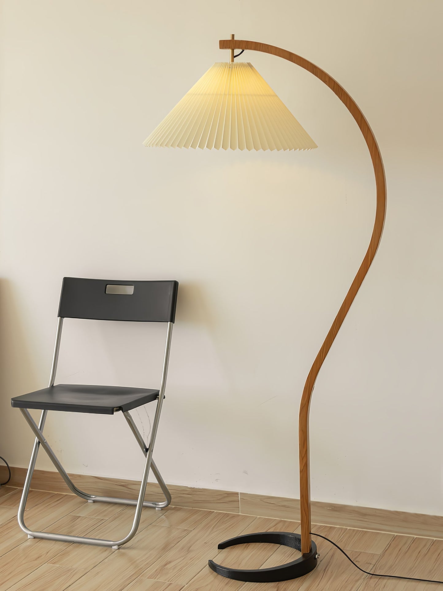 Curved Wooden Floor Lamp With Pleated Shade