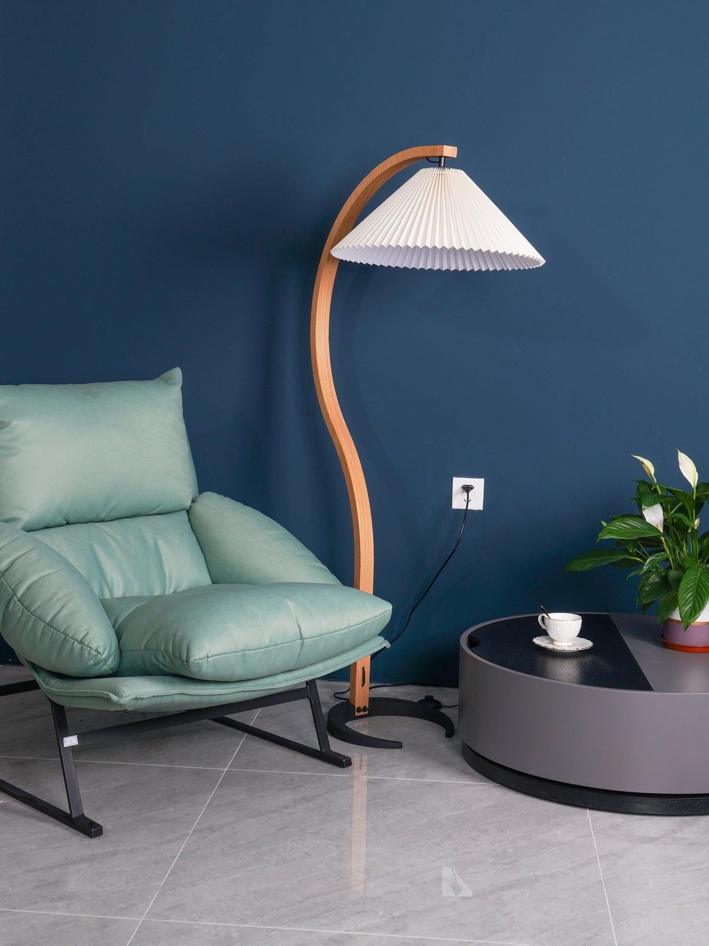 Curved Wooden Floor Lamp With Pleated Shade