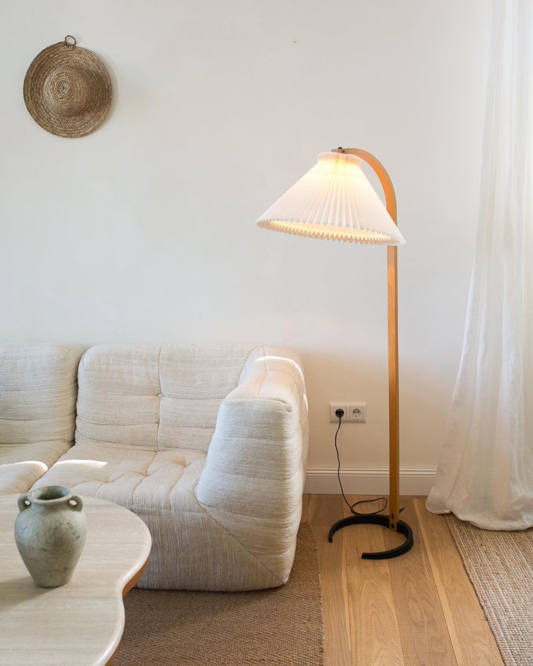 Curved Wooden Floor Lamp With Pleated Shade