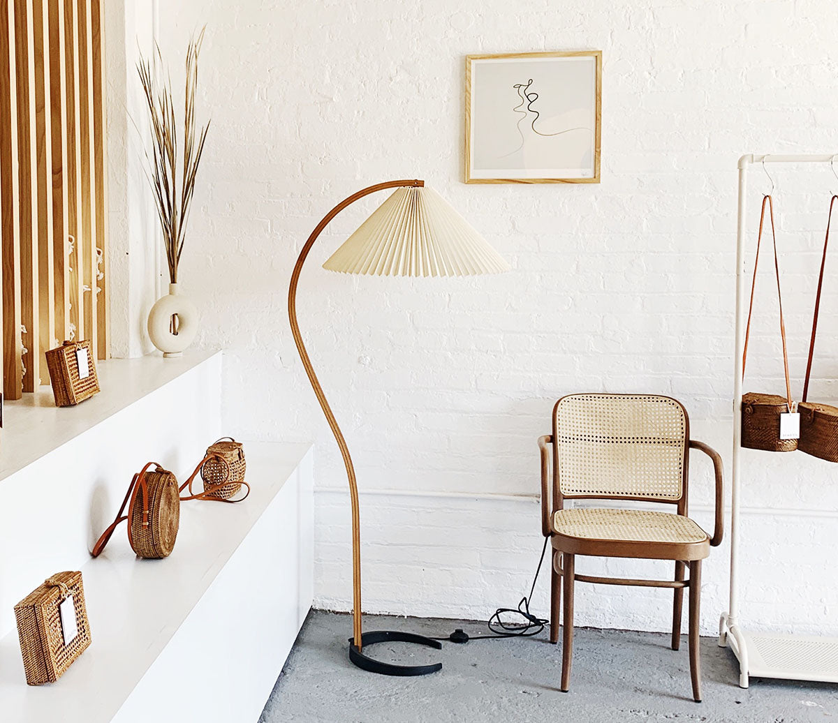 Curved Wooden Floor Lamp With Pleated Shade
