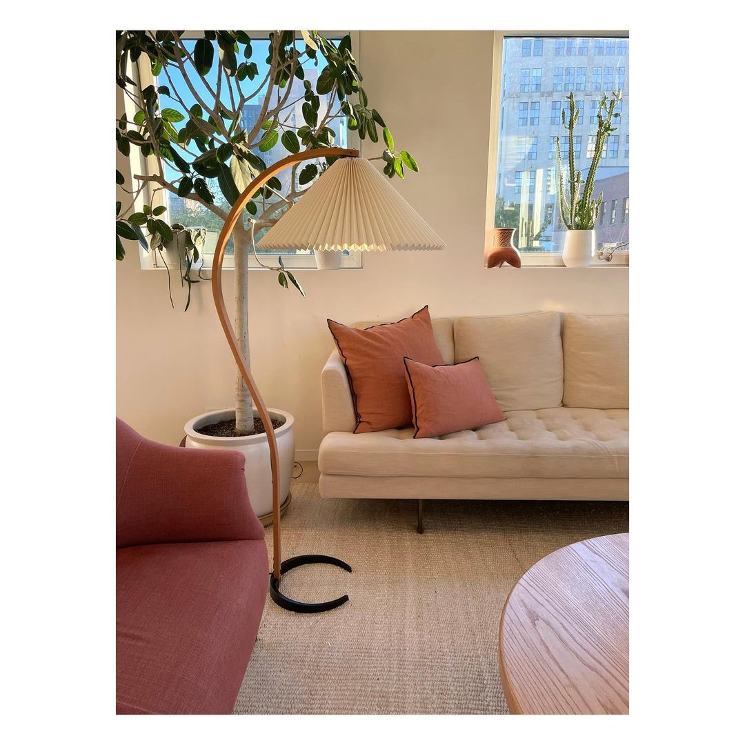 Curved Wooden Floor Lamp With Pleated Shade