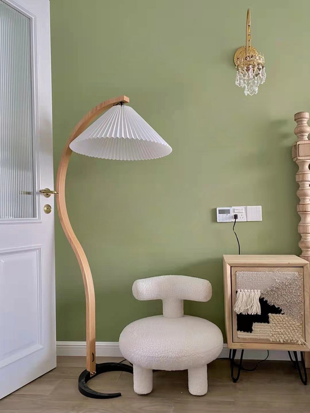 Curved Wooden Floor Lamp With Pleated Shade
