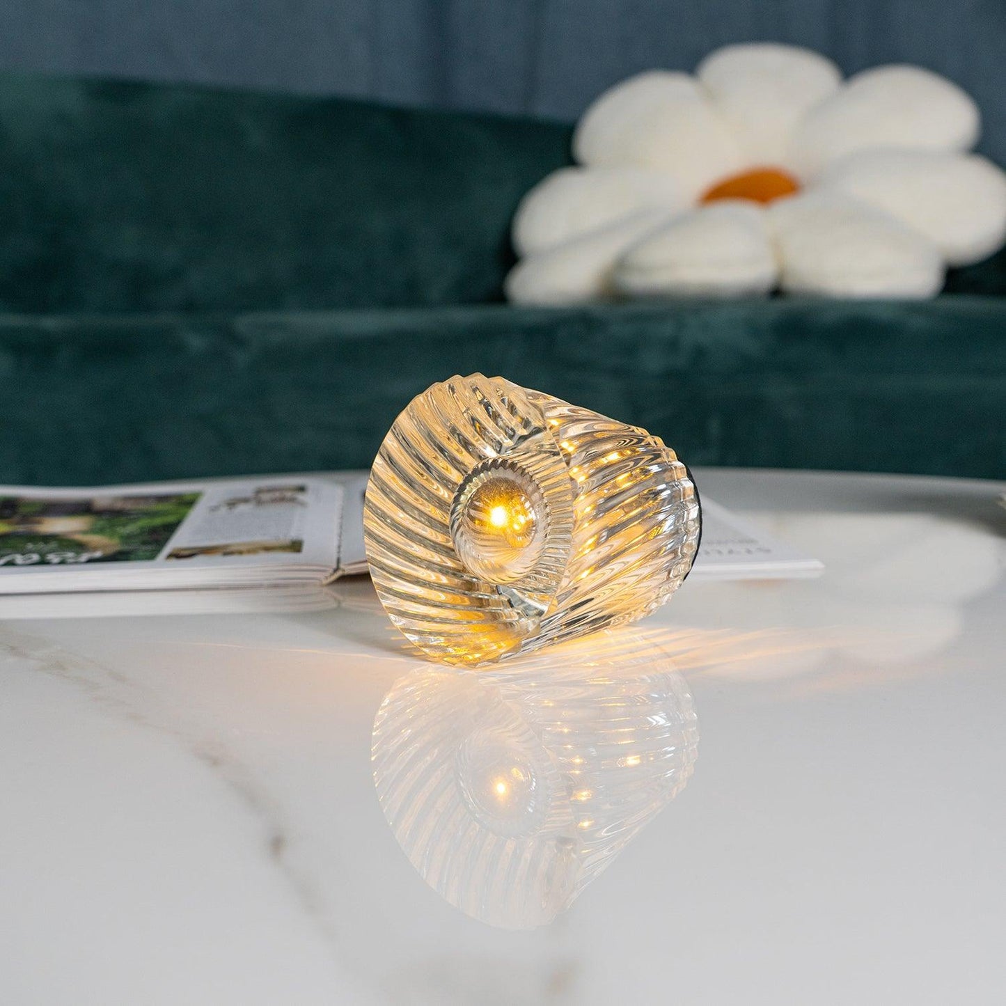 Diamond-Cut Crystal Table Lamp With Faceted Prism Shade