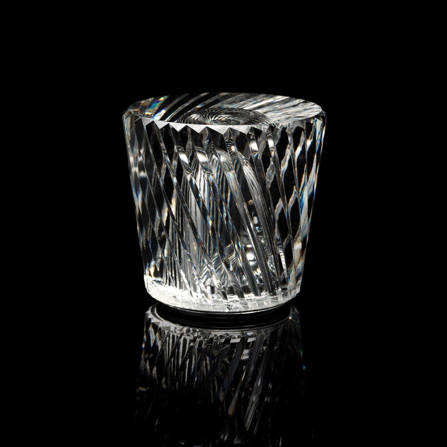 Diamond-Cut Crystal Table Lamp With Faceted Prism Shade
