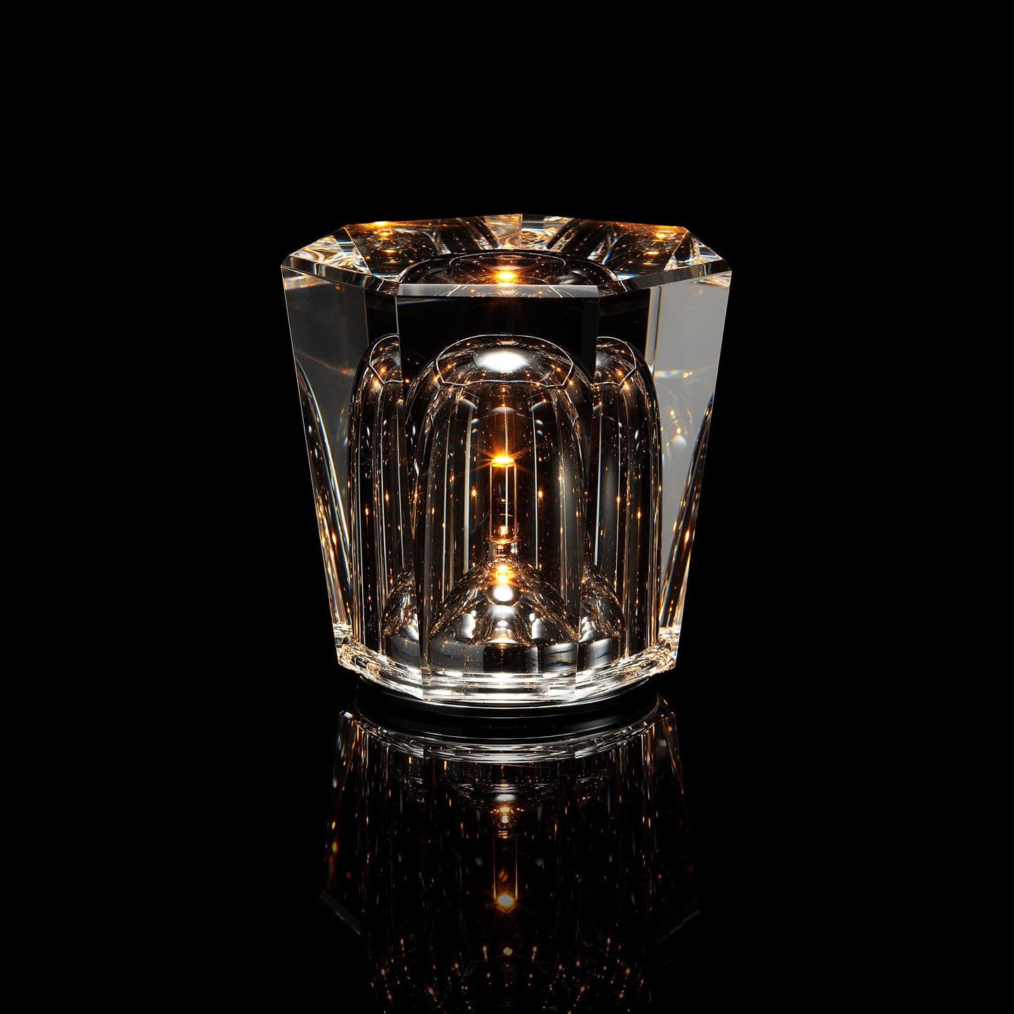Diamond-Cut Crystal Table Lamp With Faceted Prism Shade