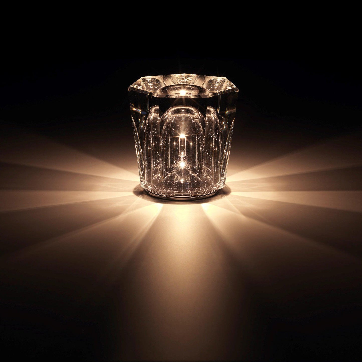 Diamond-Cut Crystal Table Lamp With Faceted Prism Shade