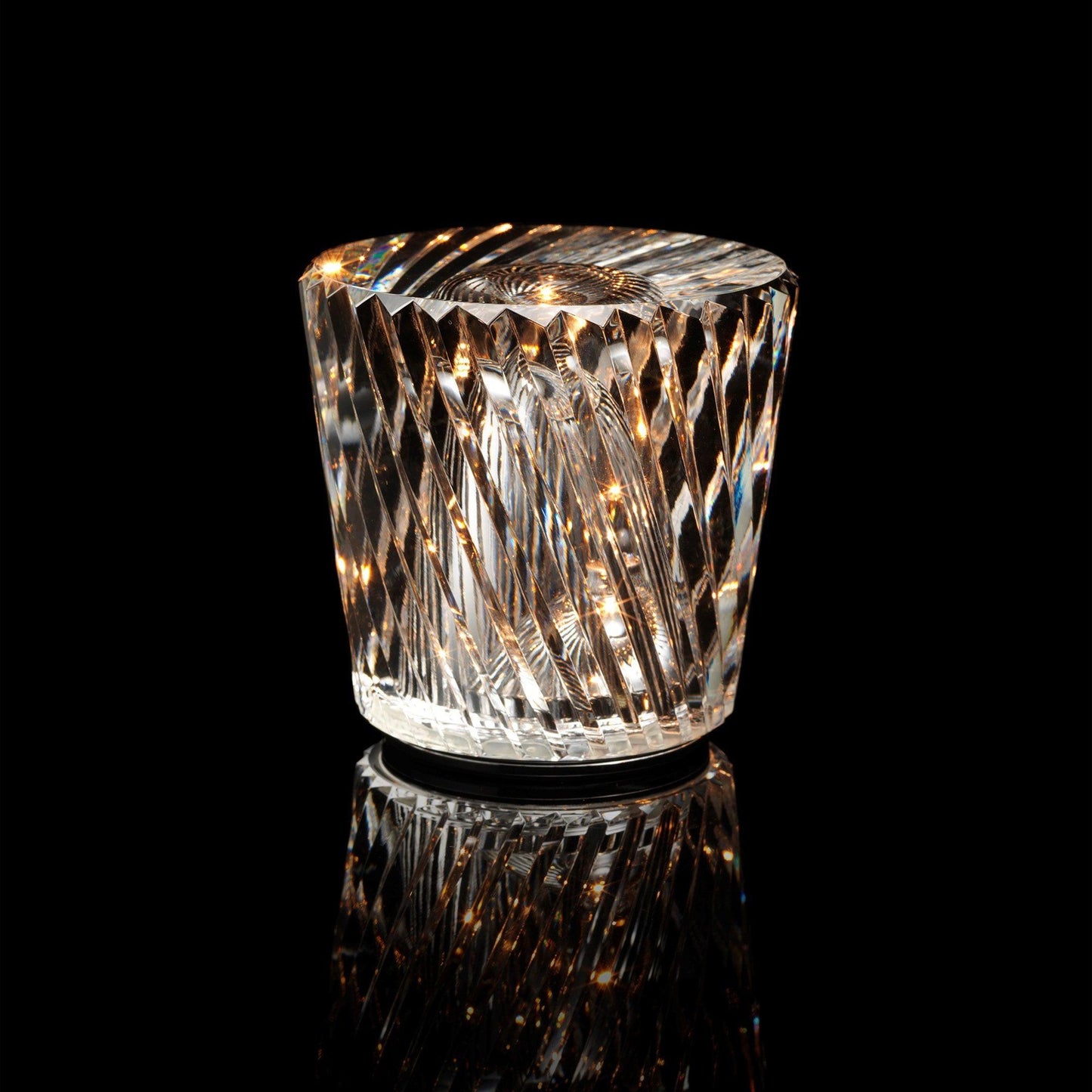 Diamond-Cut Crystal Table Lamp With Faceted Prism Shade