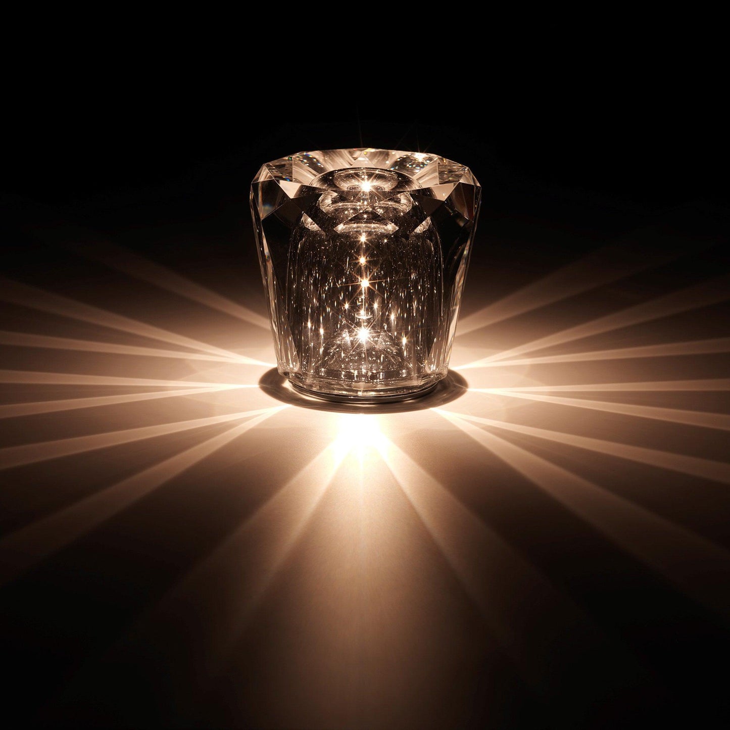 Diamond-Cut Crystal Table Lamp With Faceted Prism Shade