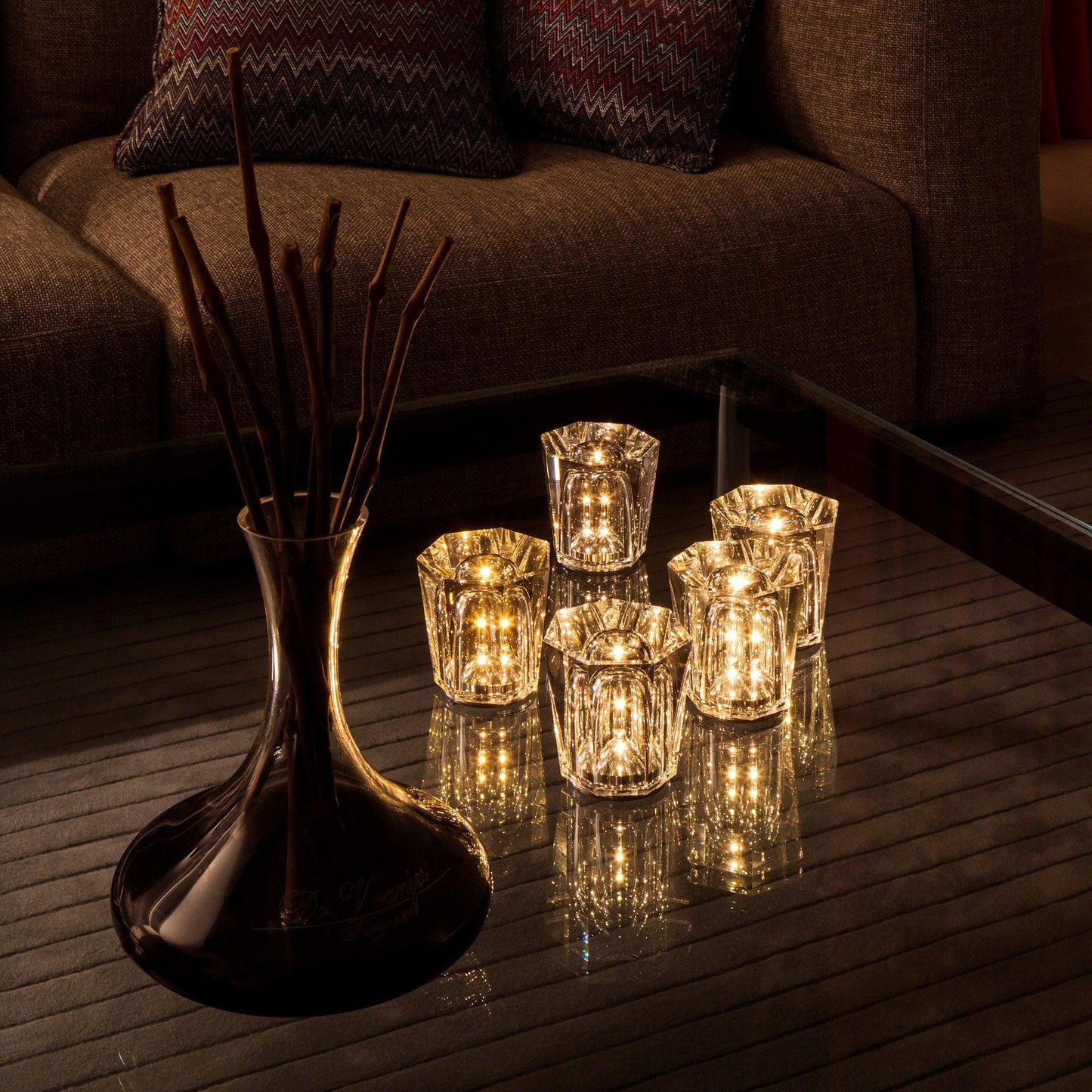 Diamond-Cut Crystal Table Lamp With Faceted Prism Shade