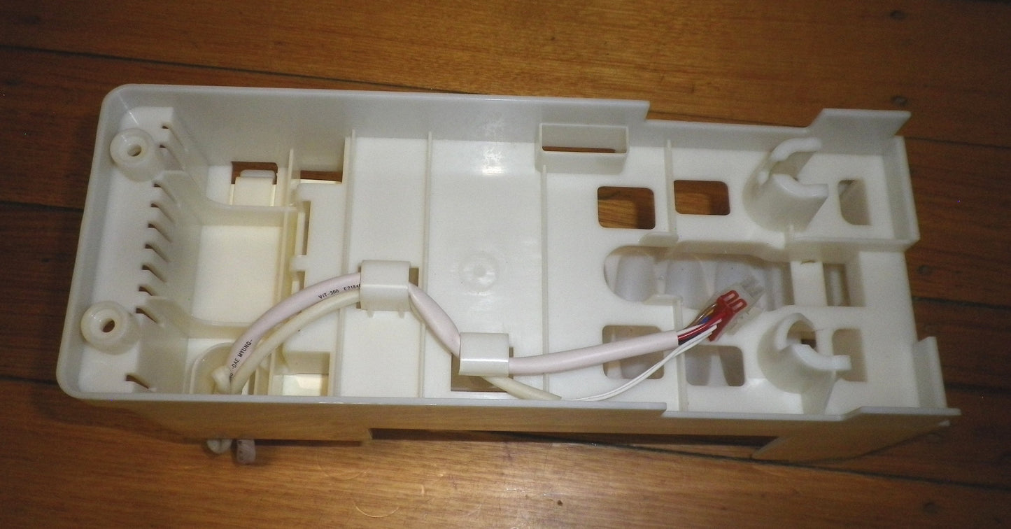 Samsung RF62WBBP1/XSA, RF67DESL1/XSA Fridge Icemaker Assembly - Part # DA97-05037C