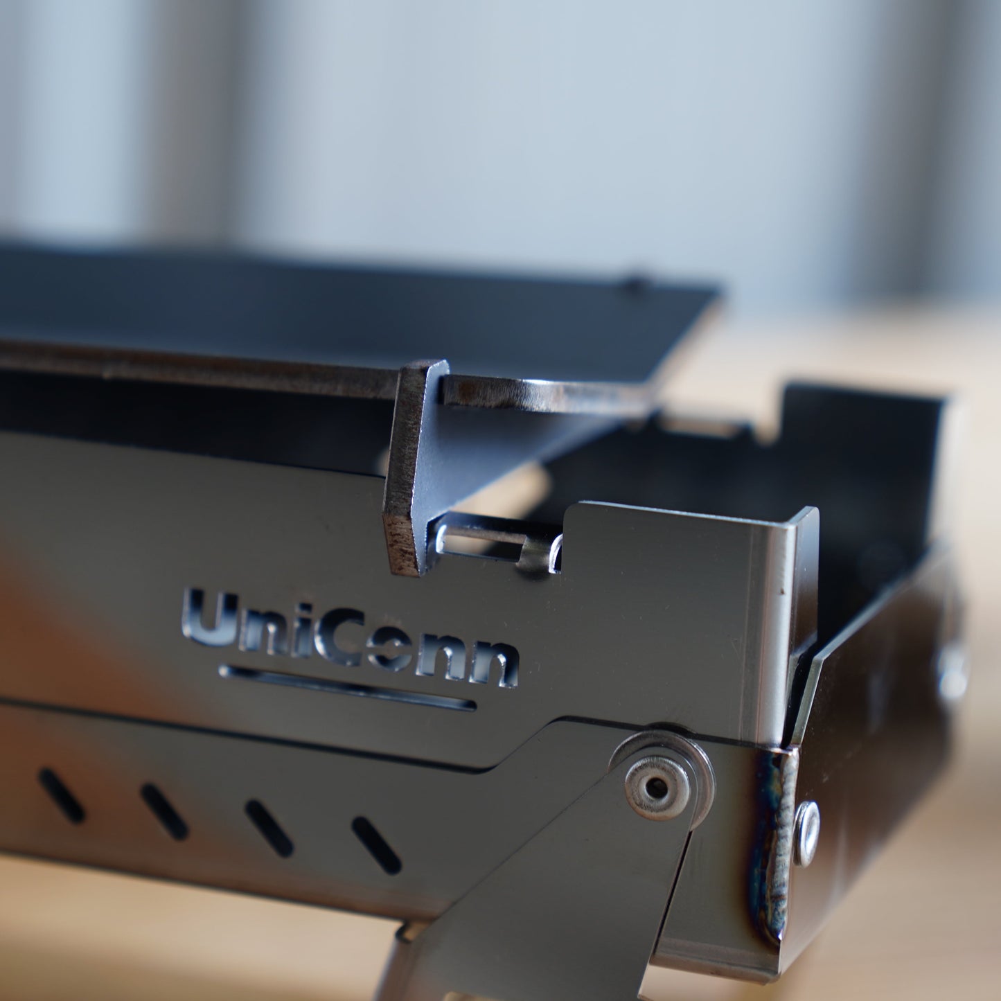 [UNICONN-S GRILL/FIRE PIT] SET