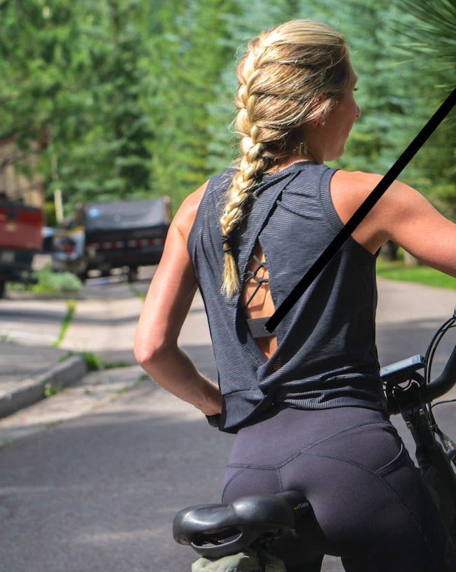 Smuggler Twist Crop Tank Women's - FINAL SALE