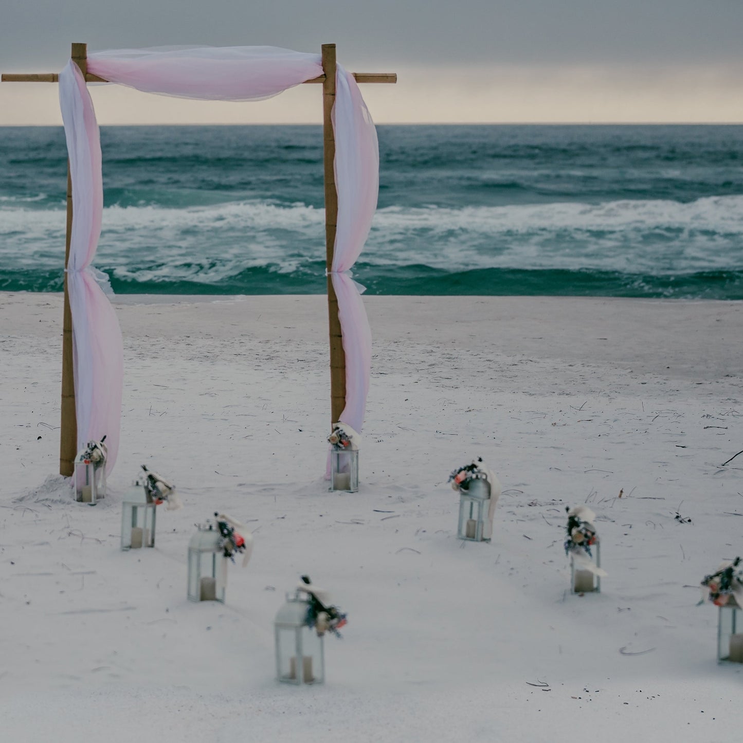 Distressed White Metal Lantern Aisle Marker