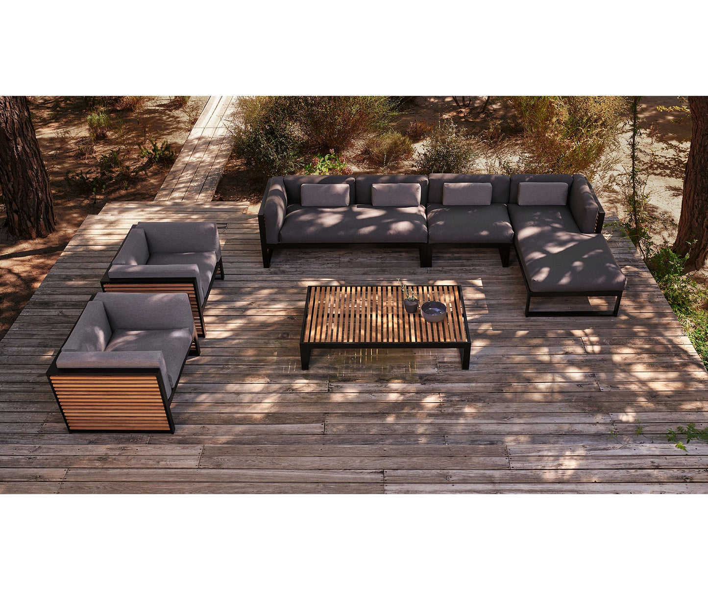 Dna Teak Lounge Chair