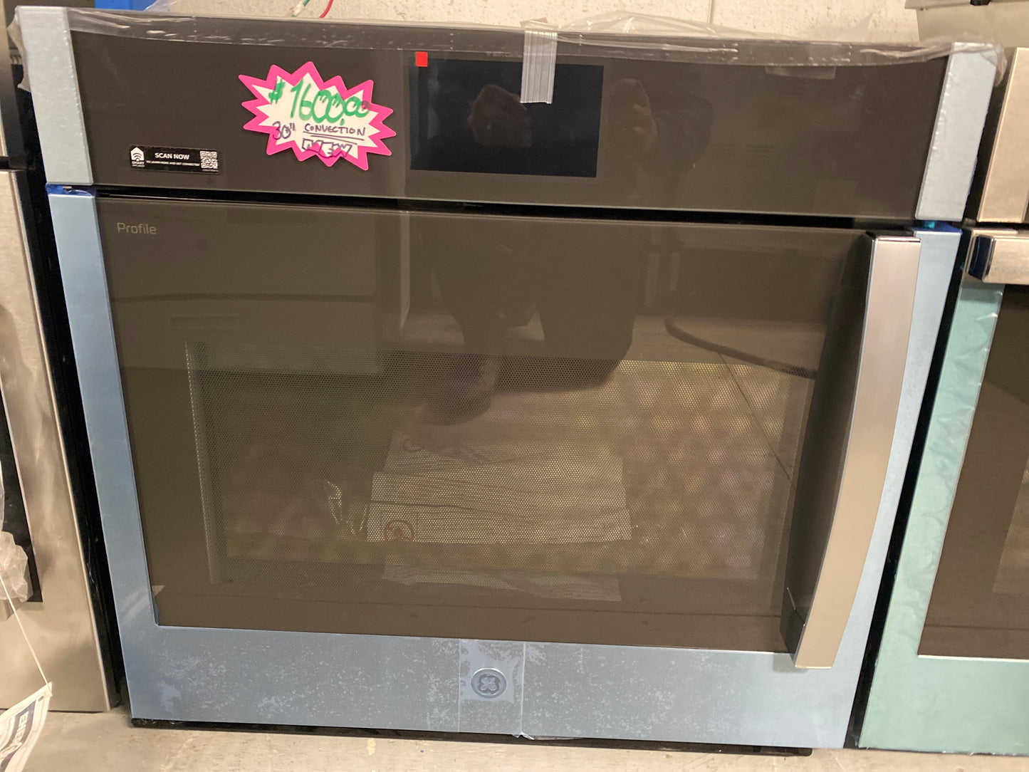GE 30” Convection Wall Oven