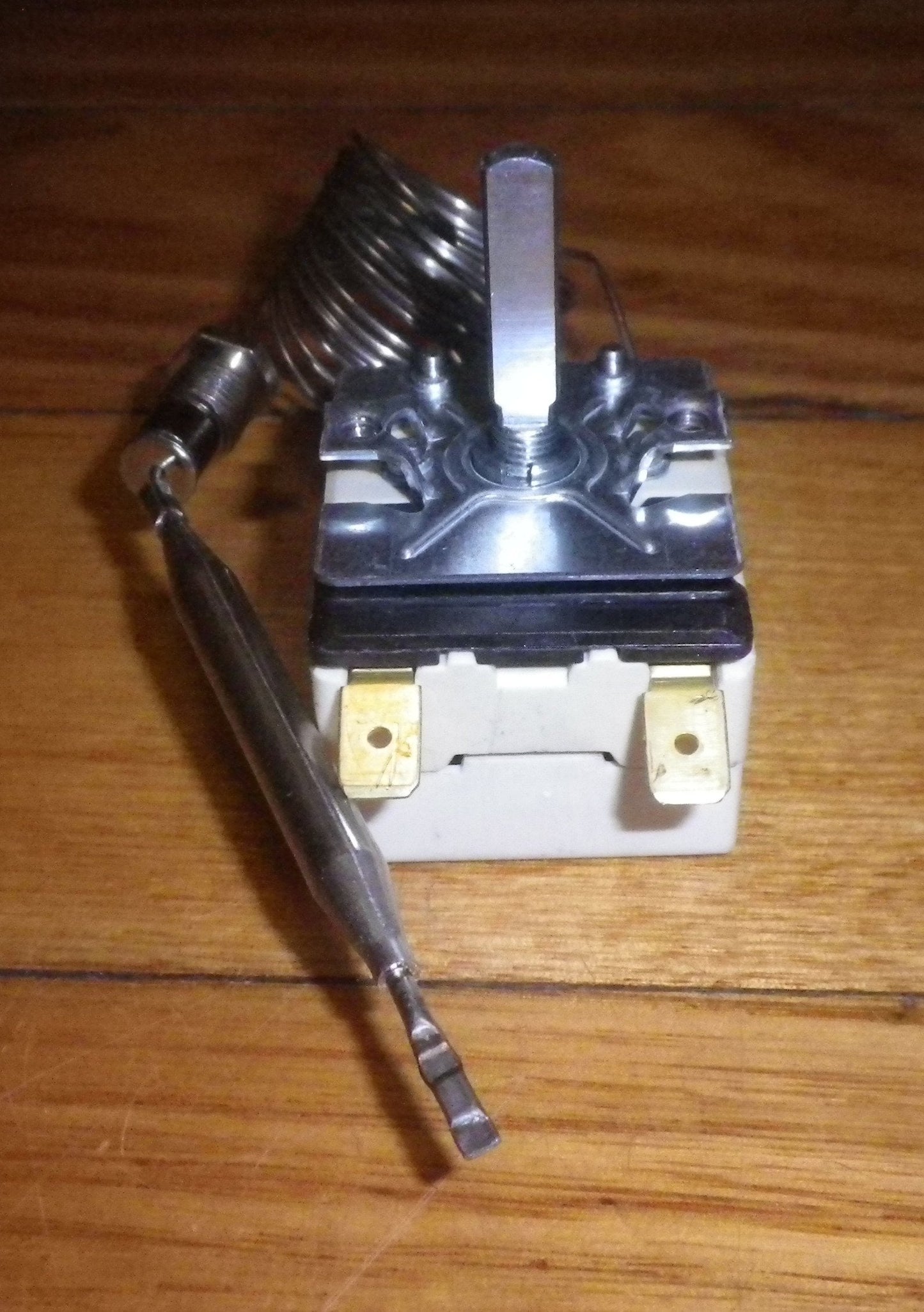 Ego Deep Oil Fryer Thermostat 60-200 degC with Gland - Part No. 55.13034.040