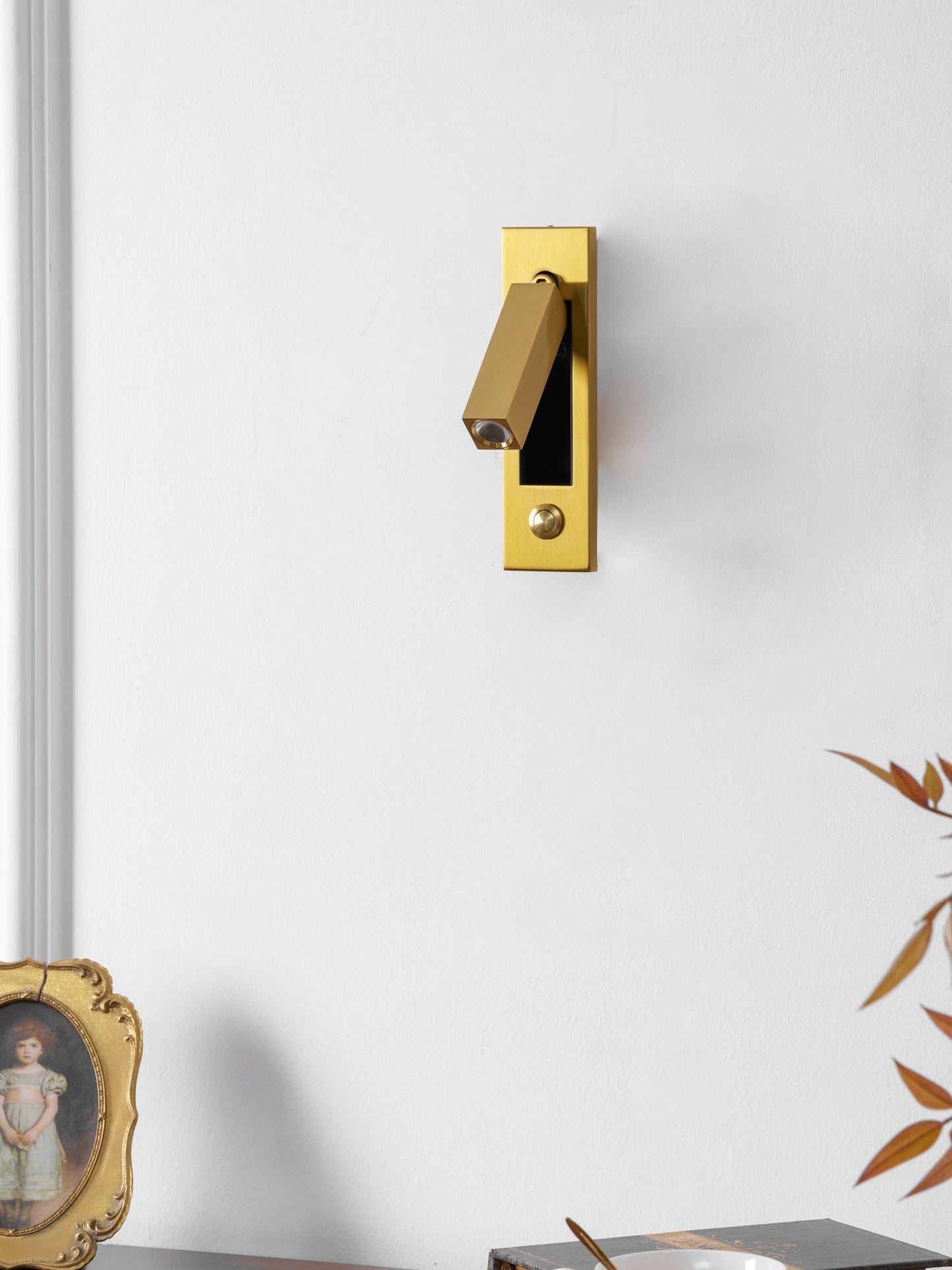 Embedded Bedside Reading Spotlight Wall Light With Adjustable Head
