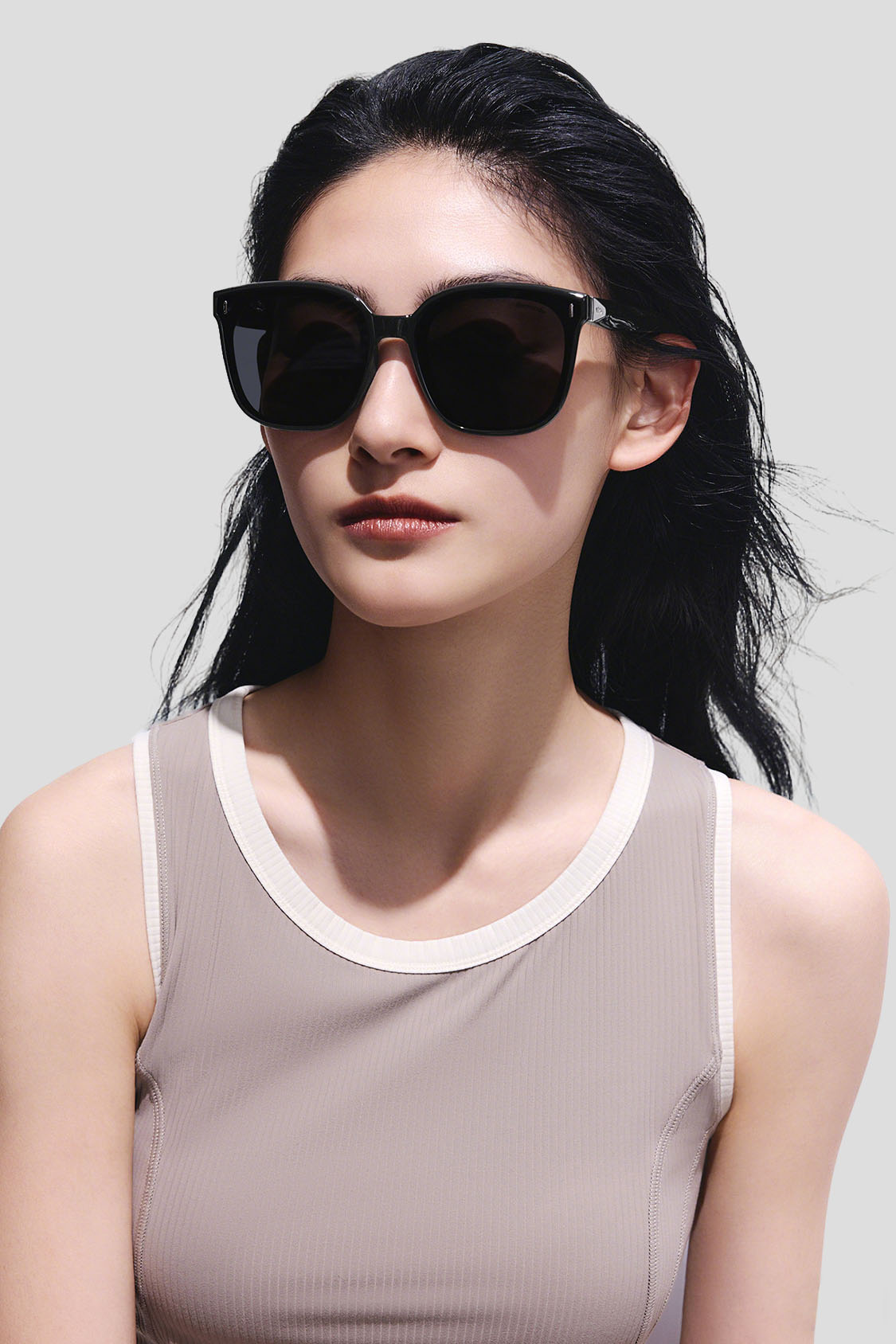 Oversized Square-Round Frame Sunglasses UV 400 FD025