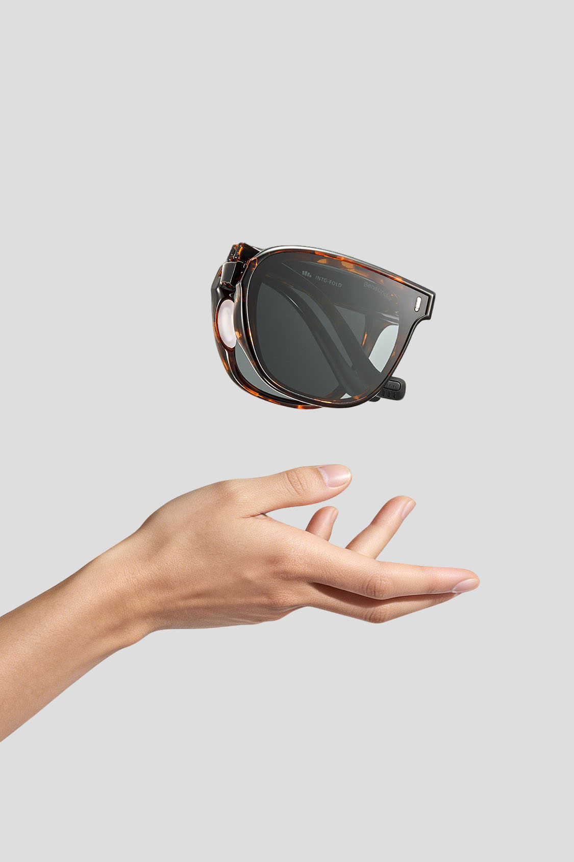 Square-Round Frame Sunglasses UV 400 FD026