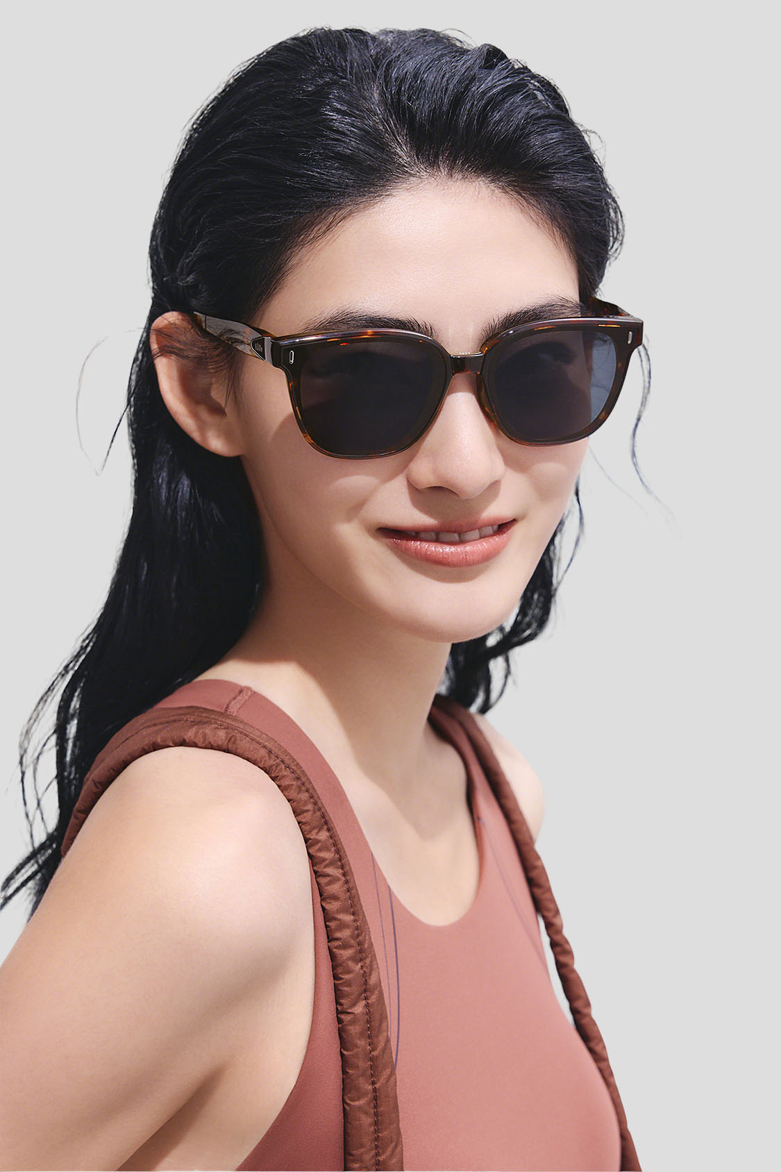 Square-Round Frame Sunglasses UV 400 FD026